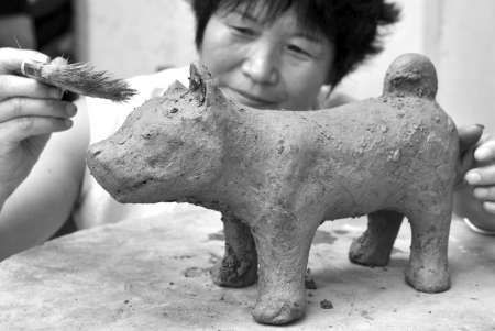 穿越千年汉代陶猪  